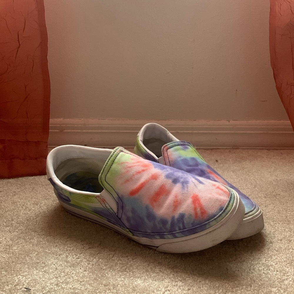 Nike tie-dye slip-on shoes